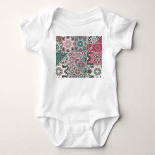 Indisches arabisches Patchwork-Quilt Vintage Baby Strampler