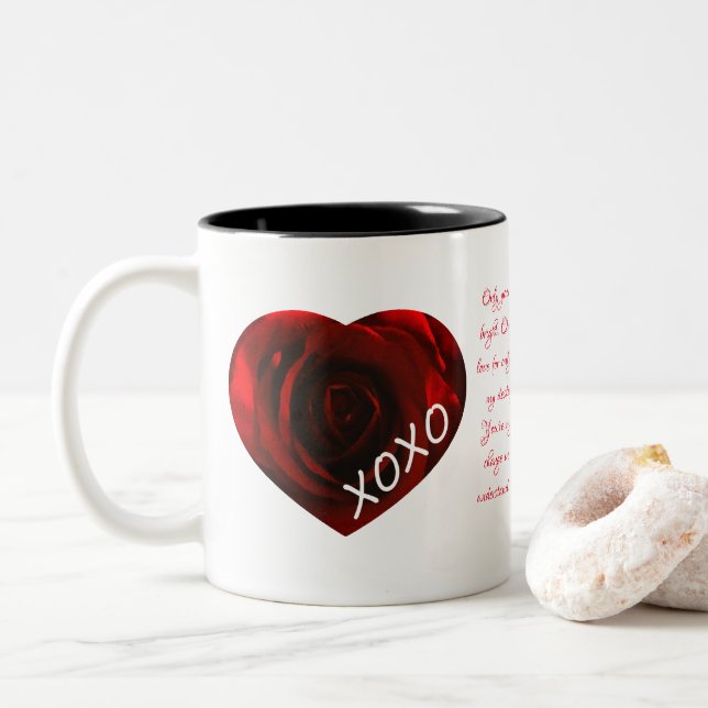 Individuell anpassbare Rose Herz Zwei-Tone-Kaffee- Zweifarbige Tasse (Mit Donut)