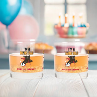 Individuell anpassbarer Superhero Vater Twins Vath Whiskyglas