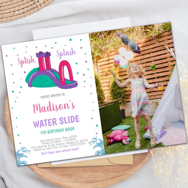 Individuell gestaltete Fun Pool-Party Einladungen  (Purple Pink Water Slide Birthday Invitations photo)