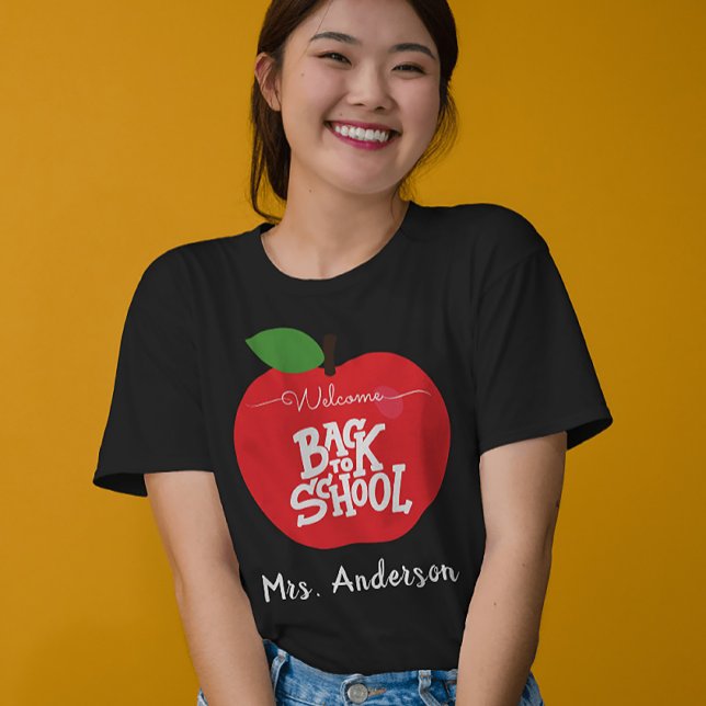 Individuelle Name Apple Willkommen zurück zum Lehr T-Shirt (Custom Name Apple Welcome Back to School Teacher T-Shirt)