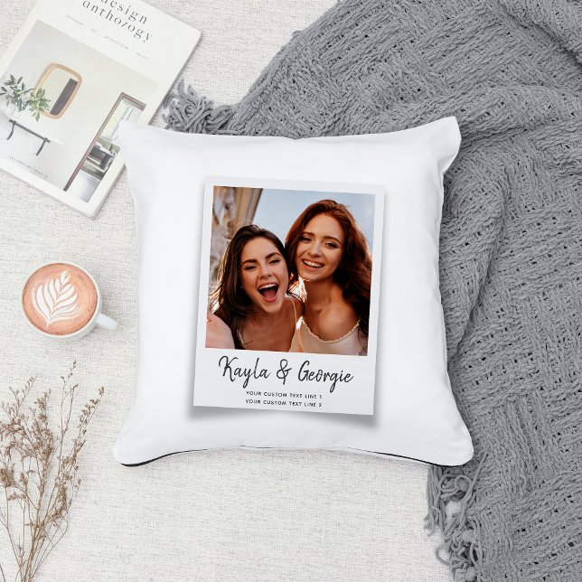 Individuelle Name Bestie Foto Freunde Schwestern B Kissen (Make friendship sparkle! This pillow is guaranteed to turn heads and steal the show on any couch.)
