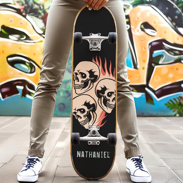 Individuelle Name "Brennende Schädelflames" Skateboard (Von Creator hochgeladen)