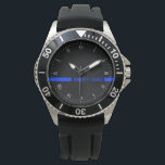 Individuelle Name der dünnen blauen Linie Streifen Armbanduhr<br><div class="desc">Sie sind Teil der Bruderschaft und Schwesternschaft zu dienen und zu schützen. Feiern Sie diese Ehre mit dieser anpassbaren Uhr, die Ihren Namen in blau entlang der durchgehenden, dünnen blauen Linie in der Mitte der Uhr platziert. Hinweis: Sie können die Schaltfläche Anpassen drücken und die blauen Linien verschieben, um mehr...</div>