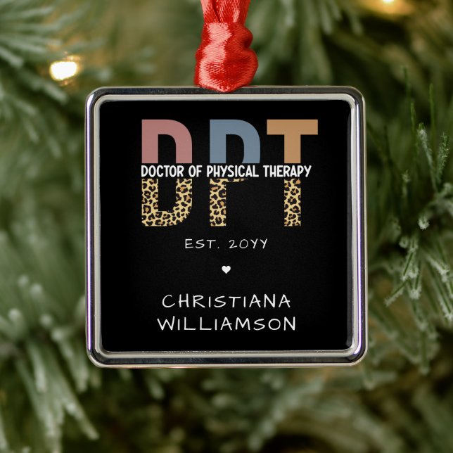 Individuelle Name DPT Arzt für Physikalische Thera Ornament Aus Metall (Baum)