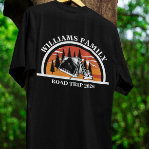 individuelle Name Familienurlaub Berg Road Trip T-Shirt