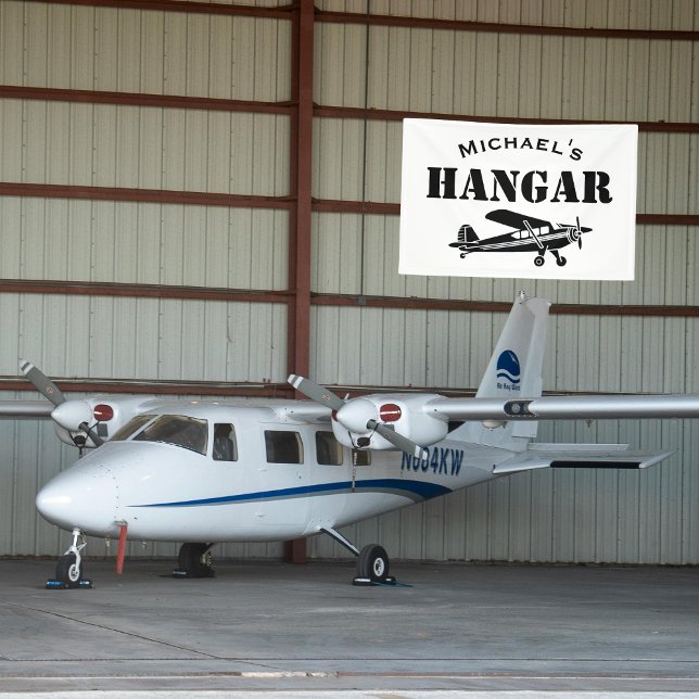 Individuelle Name Hangar Flugzeug Pilot Flugzeug e Banner (Von Creator hochgeladen)