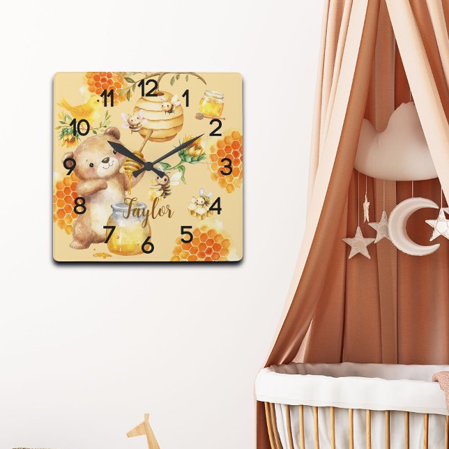 Individuelle Name Honey Bear Bienen Quadratische Wanduhr (Von Creator hochgeladen)