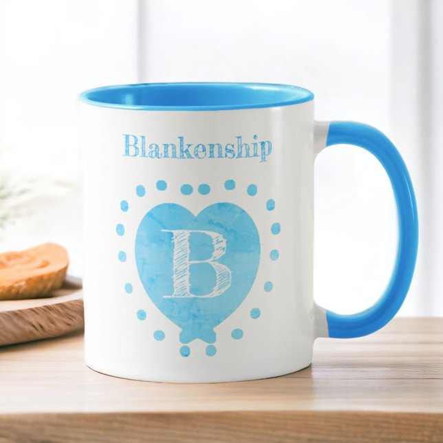 Individuelle Name Initial Polka Dot Blue Heart Tasse (A custom blue heart ceramic mug with the same design on both sides of the handle.)