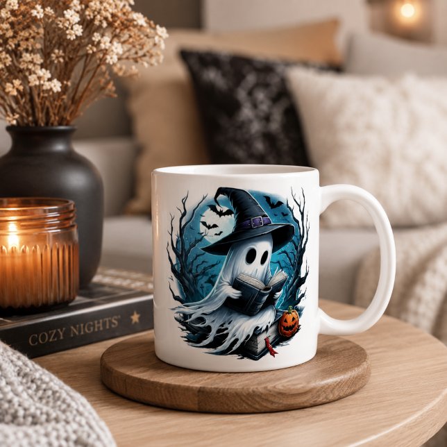 Individuelle Name leckte Halloween-Geist ein Buch Kaffeetasse (Von Creator hochgeladen)