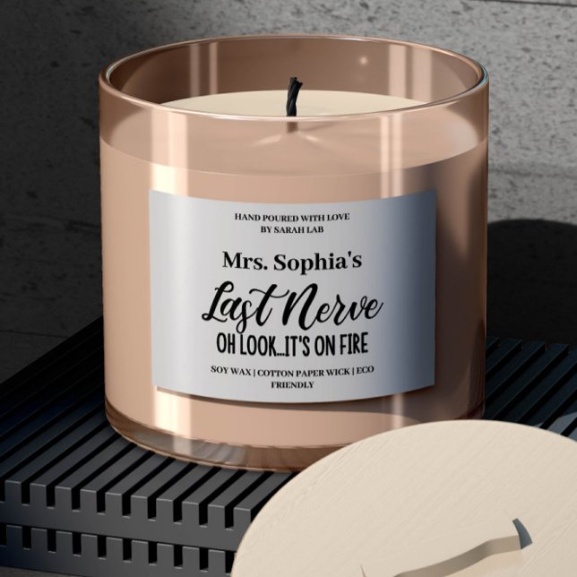 Individuelle Name Letzte Nerve Candle Label Aufkle Quadratischer Aufkleber (Von Creator hochgeladen)