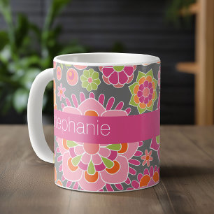 Individuelle Name mit farbenfrohen Frühlingsmuster Tasse