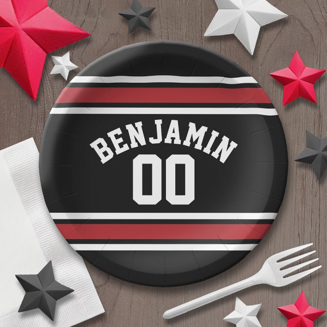 Individuelle Name Nummer Schwarz und Rot Pappteller (Personalized party plates - sports theme for birthday or any occasion)