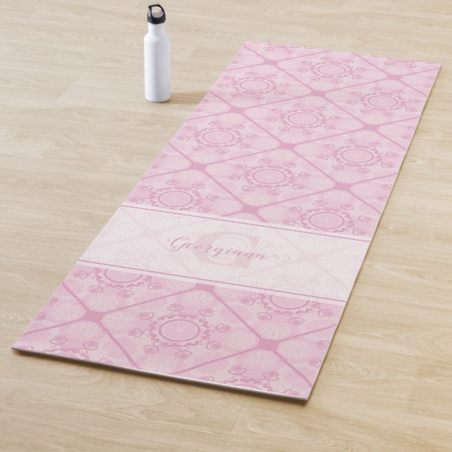 Individuelle Name Preppy in Pink Mandala Diamond g Yogamatte (Beispiel)