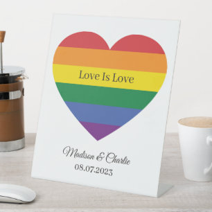 Individuelle Name Rainbow Heart Sockelschild