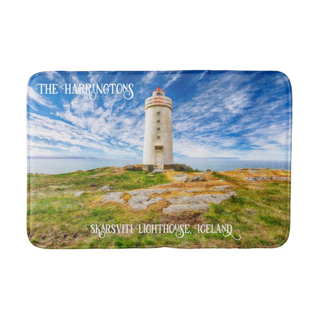 Individuelle Name Skarsviti Lighthouse, Island Badematte (Vorderseite)