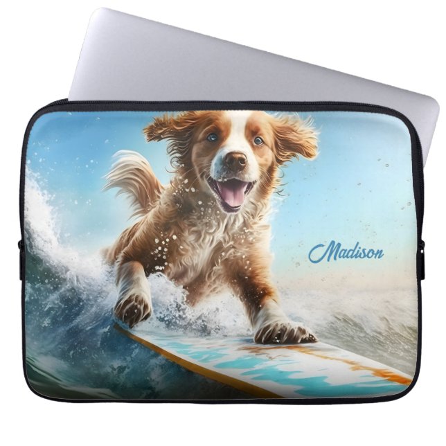 Individuelle Name Surfhund Laptopschutzhülle (Vorderseite)