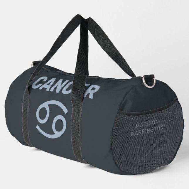 Individuelle Name/Text-Zodiakarzinom Duffle Bag (Rechte Ecke)