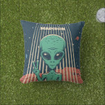 INDIVIDUELLE NAME UFO ALIEN KISSEN<br><div class="desc">Sehen Sie in meinem Laden nach mehr Ufos.</div>