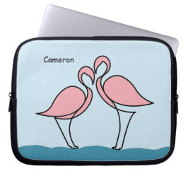 Individuelle Name Zwei rosa Flamingos auf dem Wass Laptopschutzhülle