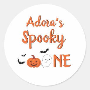 Individuelle Spooky One Halloween Geburtstagsbaby Runder Aufkleber