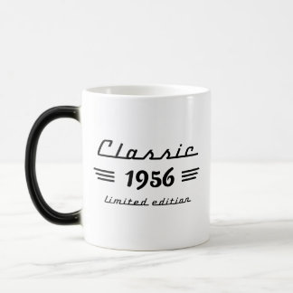 Individuelle Vintage-Klassiker-Geburtstags-Jahresg Verwandlungstasse