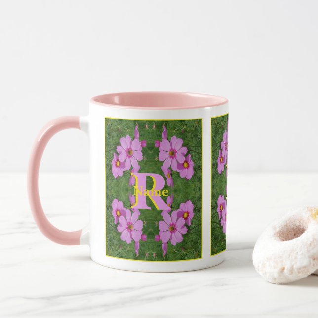 Individuelles Monogramm Anfangsbuchstabe Name Rosa Tasse (Mit Donut)