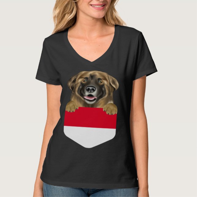Indonesia Flag Leonberger Dog In Pocket T-Shirt (Vorderseite)
