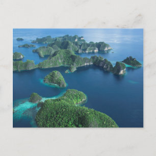 Indonesien, West-Papua. Luftaufnahme von Raja Ampa Postkarte