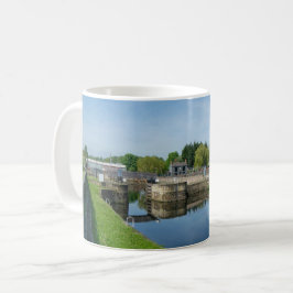 Industrieecho's: Modernes Leben am Wakefield Kaffeetasse