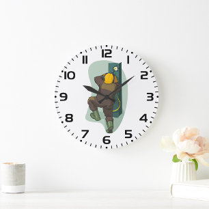 Industrieschweißer schweißt Metallplatte Große Wanduhr