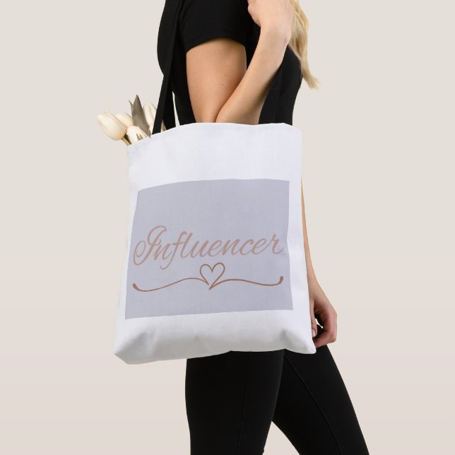 Influencer-Ästhetik, süßes Geburtstagsgeschenk für (Von Nahem)