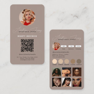Influencer Füttre Grid Social Media QR Code Brown Visitenkarte