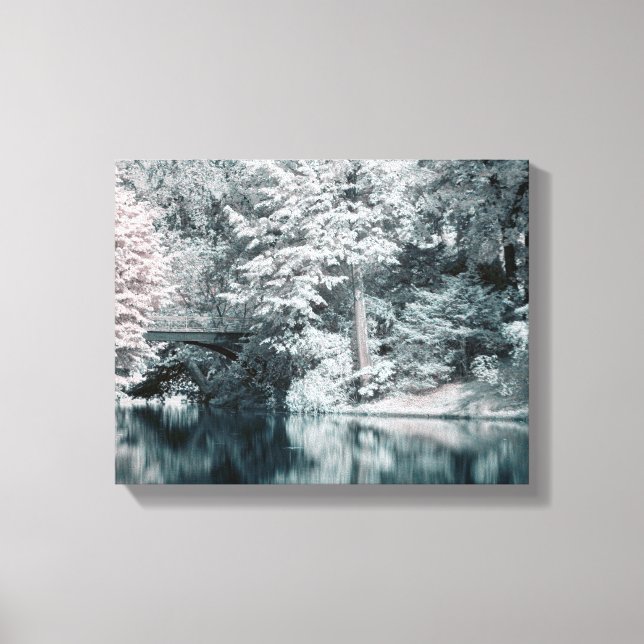 Infrared Paris Garden Stretched Canvas Print Leinwanddruck (Vorderseite)