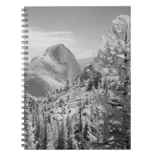 Infrarot-Foto der Ostseite des Yosemite National 2 Notizblock