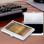 Inhaber der Business Card Klasse Real Anwesen Visitenkarten Etui<br><div class="desc">Business-Kartenhalter im klassischen Real Anwesen mit cool simuliertem goldfarbenem Hintergrundbild und auf der Vorderseite bedrucktem Haussymbol und Ihr Name und Ihr Beruf sind für einen guten ersten Eindruck mutig dargestellt. Designed to hold your business cards and protection them in style for Realtor,  Broker,  title company,  or appraiser.</div>