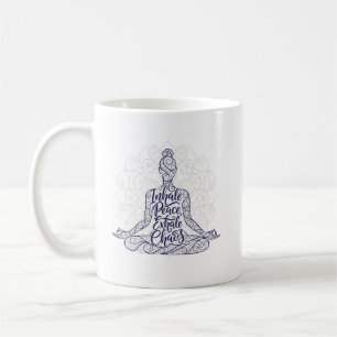 Inhalieren der Yoga-Tasse Kaffeetasse