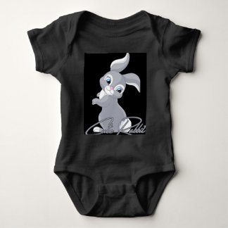 Inhalt, der anklickt baby strampler