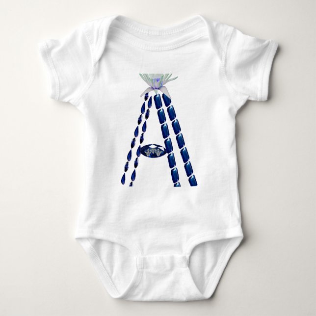 Initial A Baby Strampler (Vorderseite)