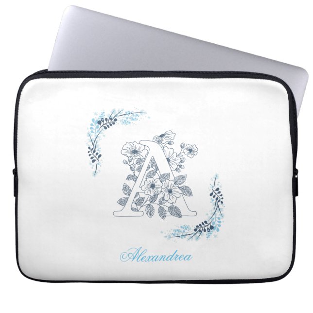 Initial "A" Blue Monogram Calm Floral Laptopschutzhülle (Vorderseite)