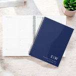 Initial beruflich Navy Blue Business Monogram Planer<br><div class="desc">Bleibe stilvoll mit diesem beruflichen Monogramm-Erstnotiz. Dieses Notizbuch mit einem sauberen, minimalistischen Design und einem kühnen Monogramm auf dem Cover ist ideal für Profis, Studierende oder alle, die personalisierte Schreibwaren schätzen. Seine hochwertigen Seiten eignen sich ideal zum Zusammenfügen von Noten, Ideen oder Aufgabenlisten, was es praktisch und elegant macht. Dieses...</div>