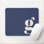 Initial Custom Navy Minimalistisch Retro Monogram Mousepad<br><div class="desc">Initial Custom Mouse Pad für das Minimalistische Retro-Monogramm von Navy Blue</div>
