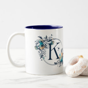 Initial Mystic Floral Monogram - Letter K Zweifarbige Tasse