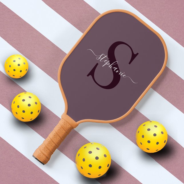 Initial + Name der Lila Monogramm Pickleball Schläger (Von Creator hochgeladen)