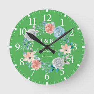 Initialen der Floral Monogram mit benutzerdefinier Runde Wanduhr