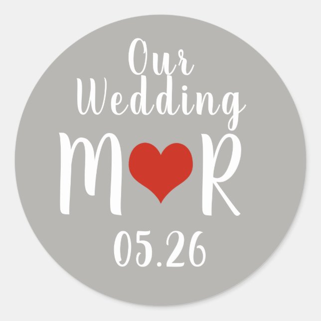 Initialen mit rotem Liebe-Herz, graue Hochzeit Runder Aufkleber (Vorderseite)