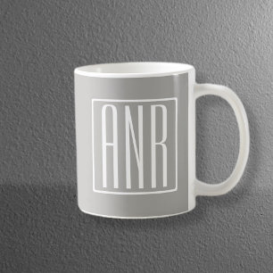 Initialen Monogramm Weiß auf Hellgrau Kaffeetasse