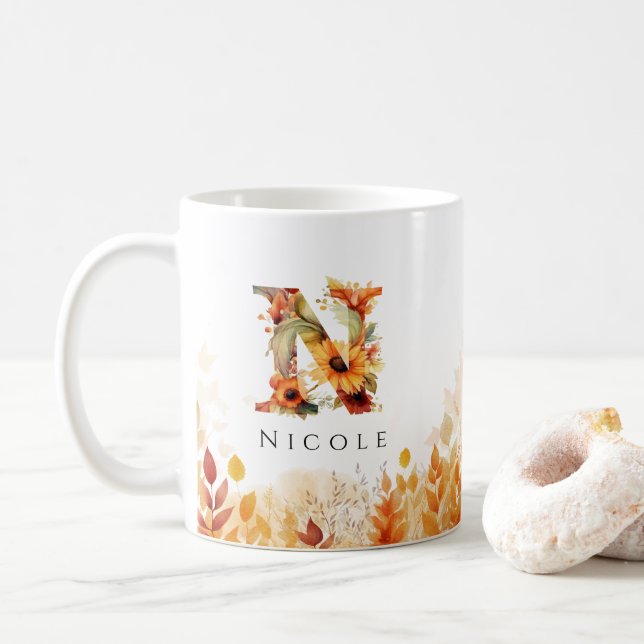 Initialer Fall eines rustikalen Buchstaben N Monog Kaffeetasse (Mit Donut)