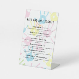 Inklusive Gemeinschaft für Fairness und Taucher Sockelschild