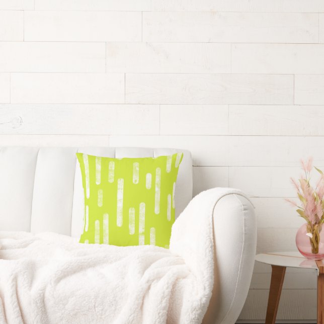 Inky Rounded Lines Muster | Bright Lime Green Kissen (Liege)